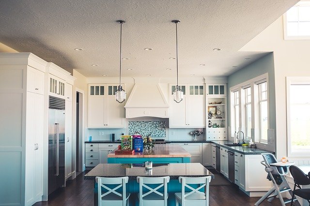Helpful Ideas On How To Pair Kitchen And Dining Lights Accurately